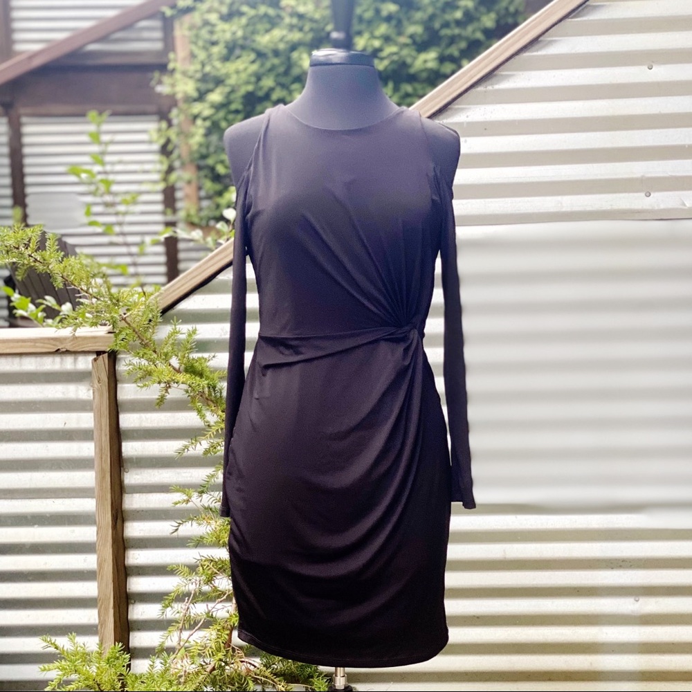 URBAN OUTFITTERS Cold Shoulder Bodycon Dress